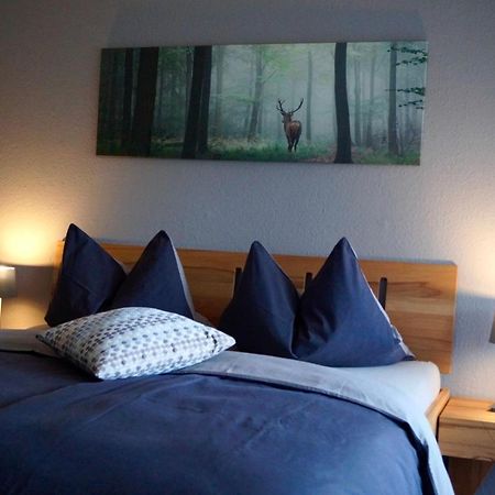 Schwarzwald Geht Immer Fewo 60 Qm Mit Grossem Suedbalkon, Wlan Und Magenta Tv Schönwalde Esterno foto
