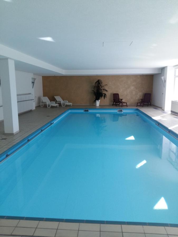 Schwarzwald Geht Immer Fewo 60 Qm Mit Grossem Suedbalkon, Wlan Und Magenta Tv Schönwalde Esterno foto