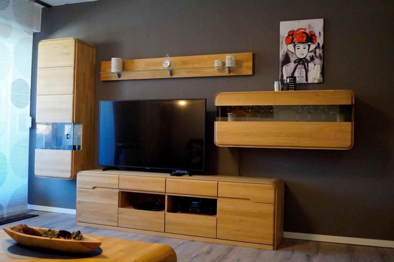 Schwarzwald Geht Immer Fewo 60 Qm Mit Grossem Suedbalkon, Wlan Und Magenta Tv Schönwalde Esterno foto