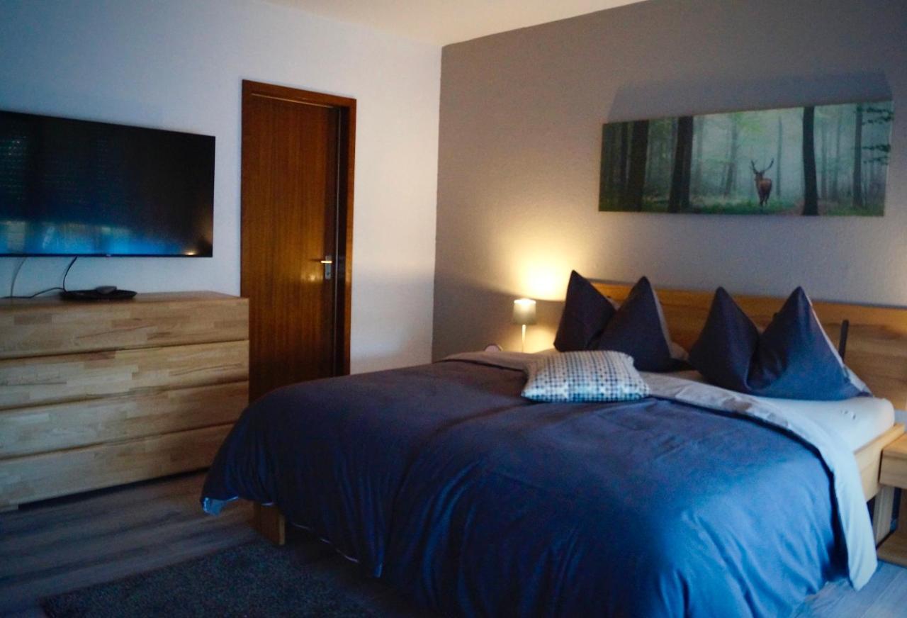 Schwarzwald Geht Immer Fewo 60 Qm Mit Grossem Suedbalkon, Wlan Und Magenta Tv Schönwalde Esterno foto